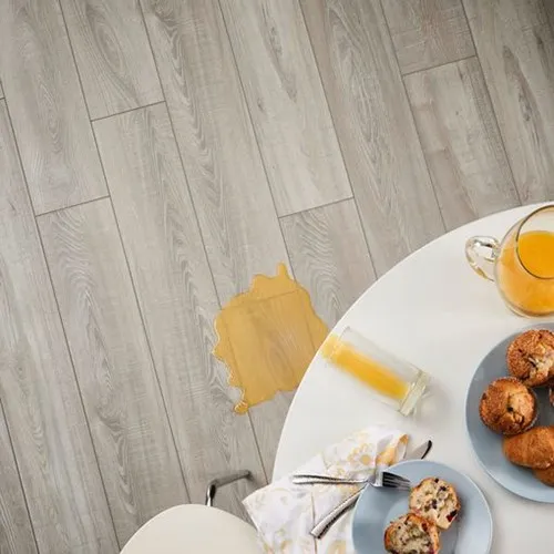 Vinyl spill | Leaf Floor Covering